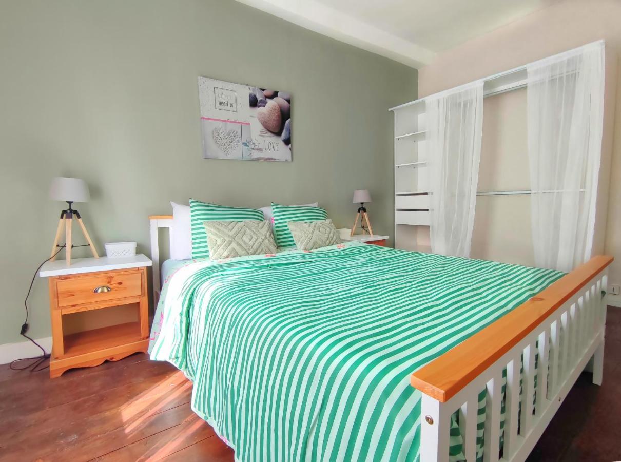 Number 22 - Le Dorat - Apartment 3 With Garden & Free Parking Екстер'єр фото