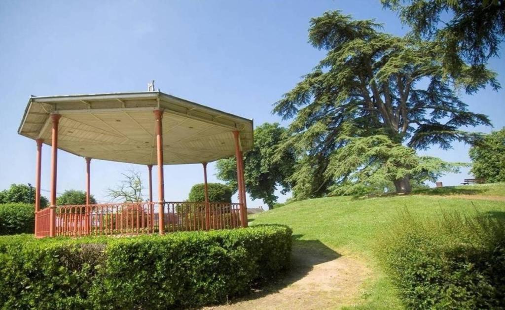 Number 22 - Le Dorat - Apartment 3 With Garden & Free Parking Екстер'єр фото